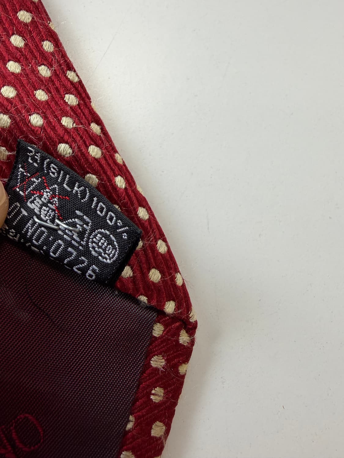 발렌티노 (Valentino) 명품 실크 넥타이 9.7cm 상품이미지6