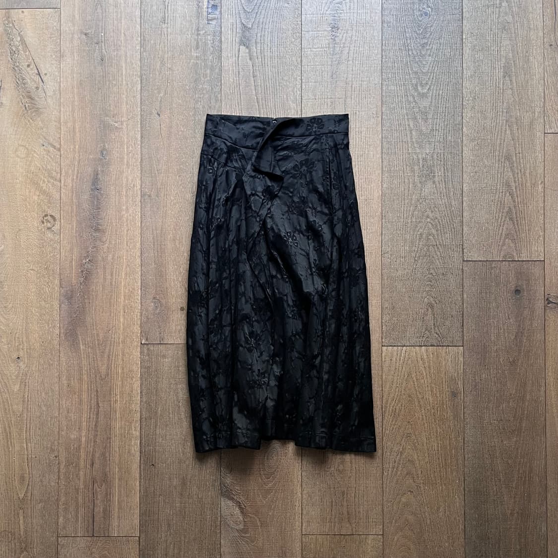 Floral Needlepoint Transformed Skirt  상품이미지1