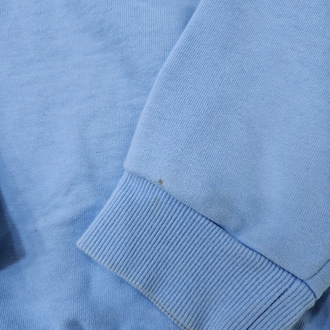 90 엄브로 여성 에센셜 스몰로고 맨투맨 0319Y 상품이미지5