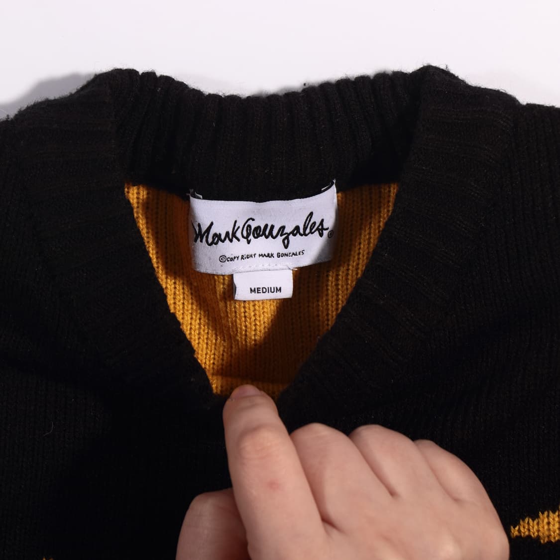 마크곤잘레스 로고패턴 니트 B322 상품이미지2