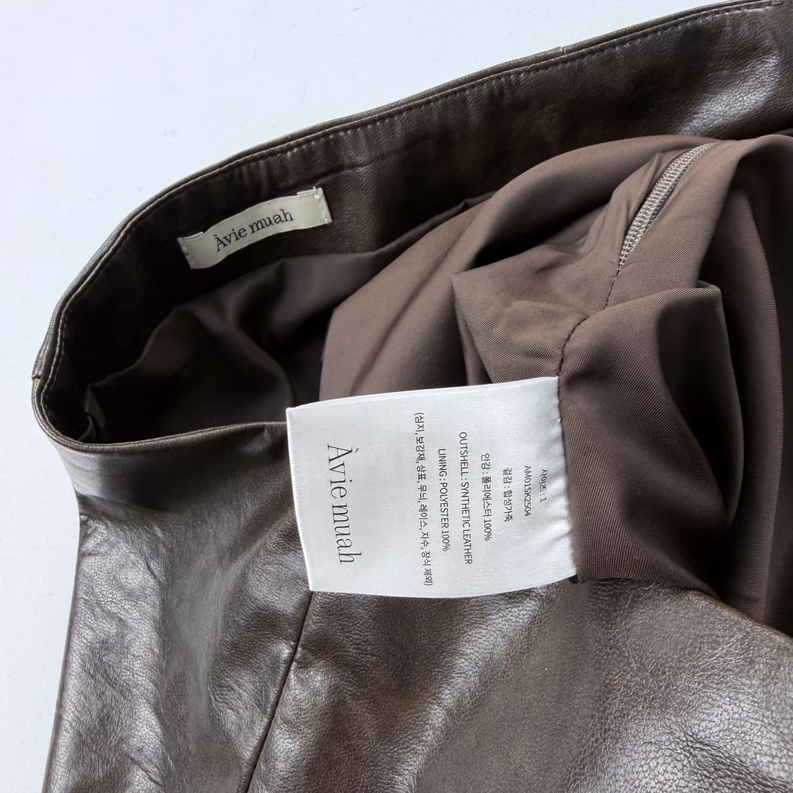 아비에무아 레더 로고 포인트 미니 스커트 상품이미지6