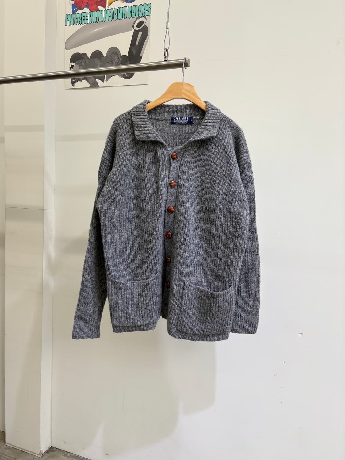 OFF LIMITS 가디건 상품이미지1