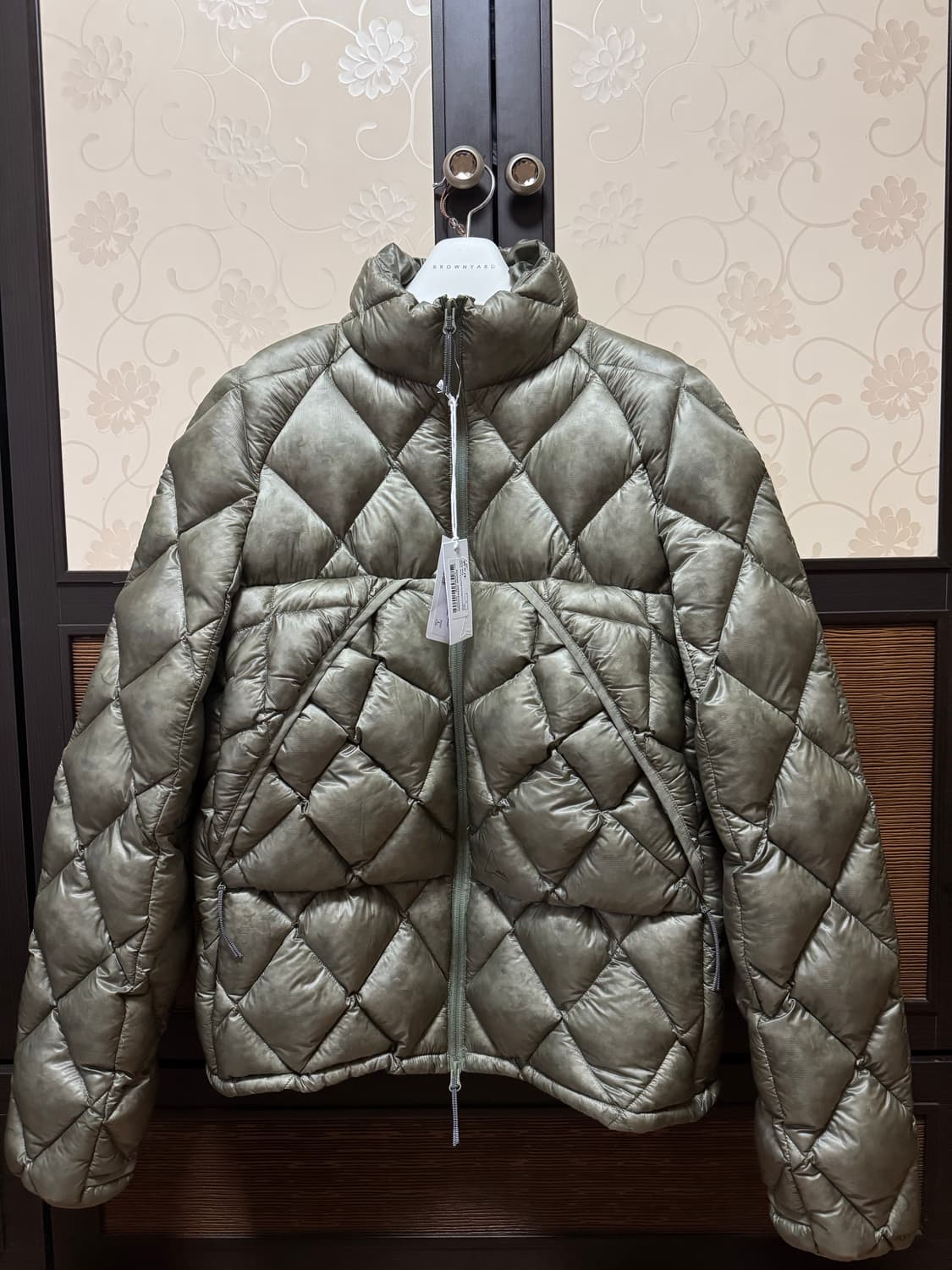 (L)로아 25fw 하이킹 Nuna 800 다운 패딩 자켓 세이지 그린 상품이미지1
