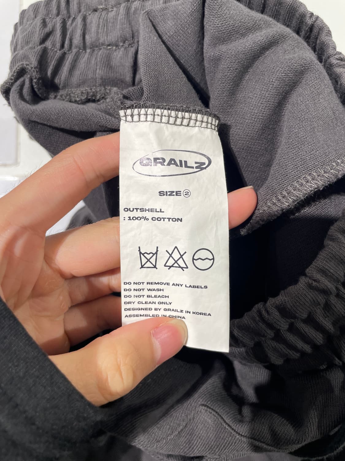 그레일즈 차콜 레이어드 카고 패널 쇼츠 상품이미지8