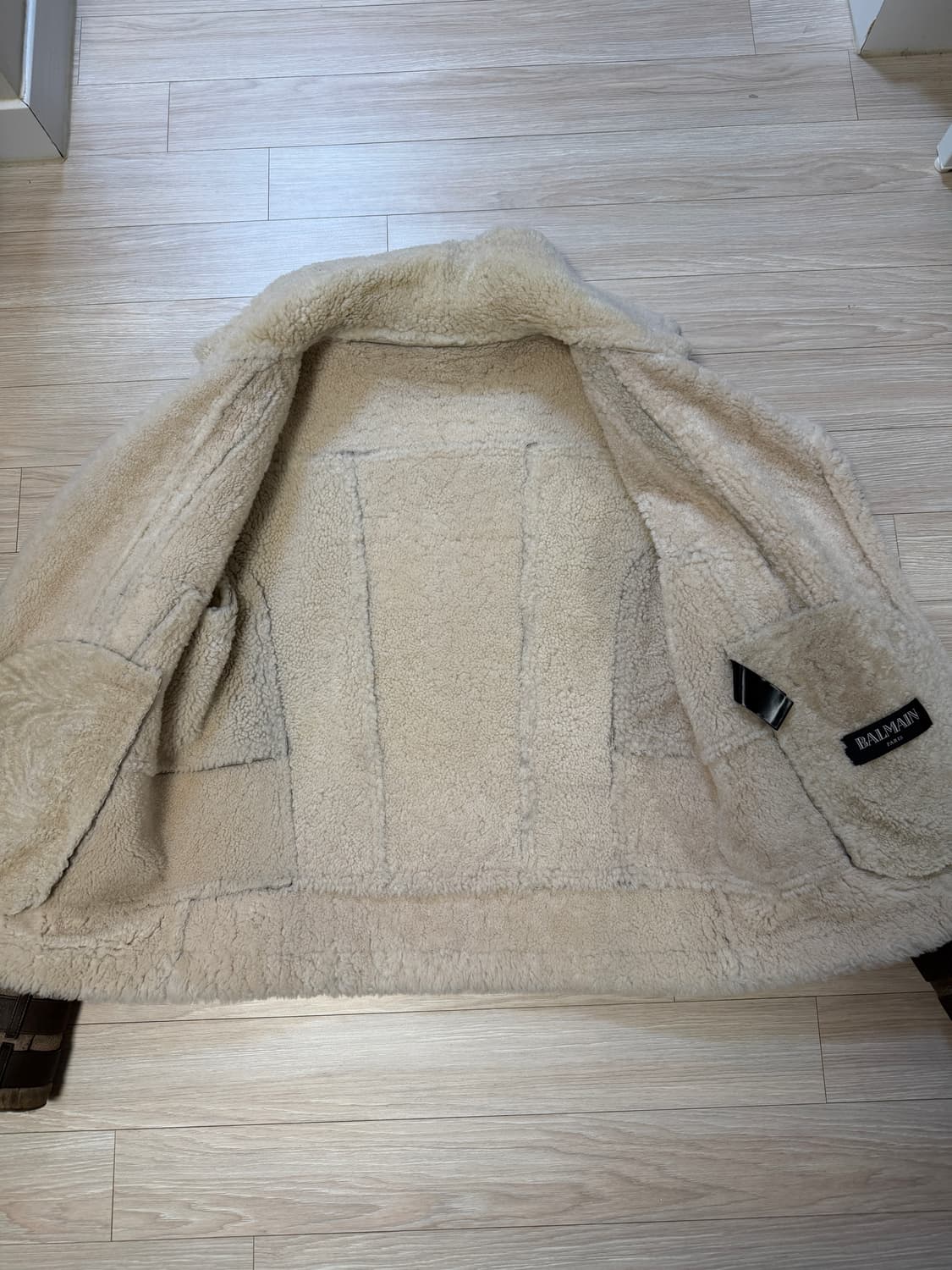 발망 무스탕 54사이즈 상품이미지4