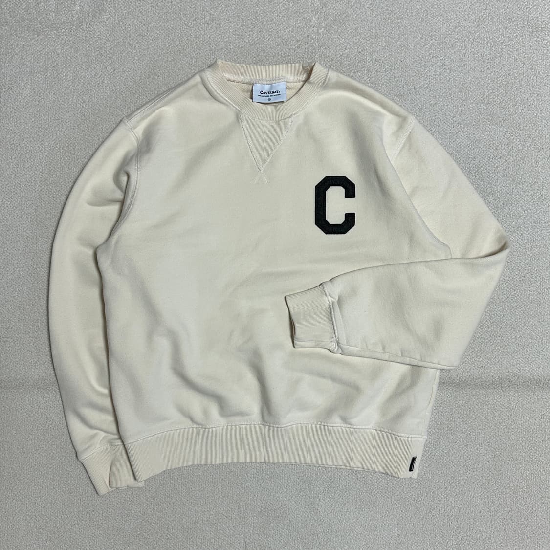 커버낫 C 로고 크루넥 맨투맨 상품이미지1