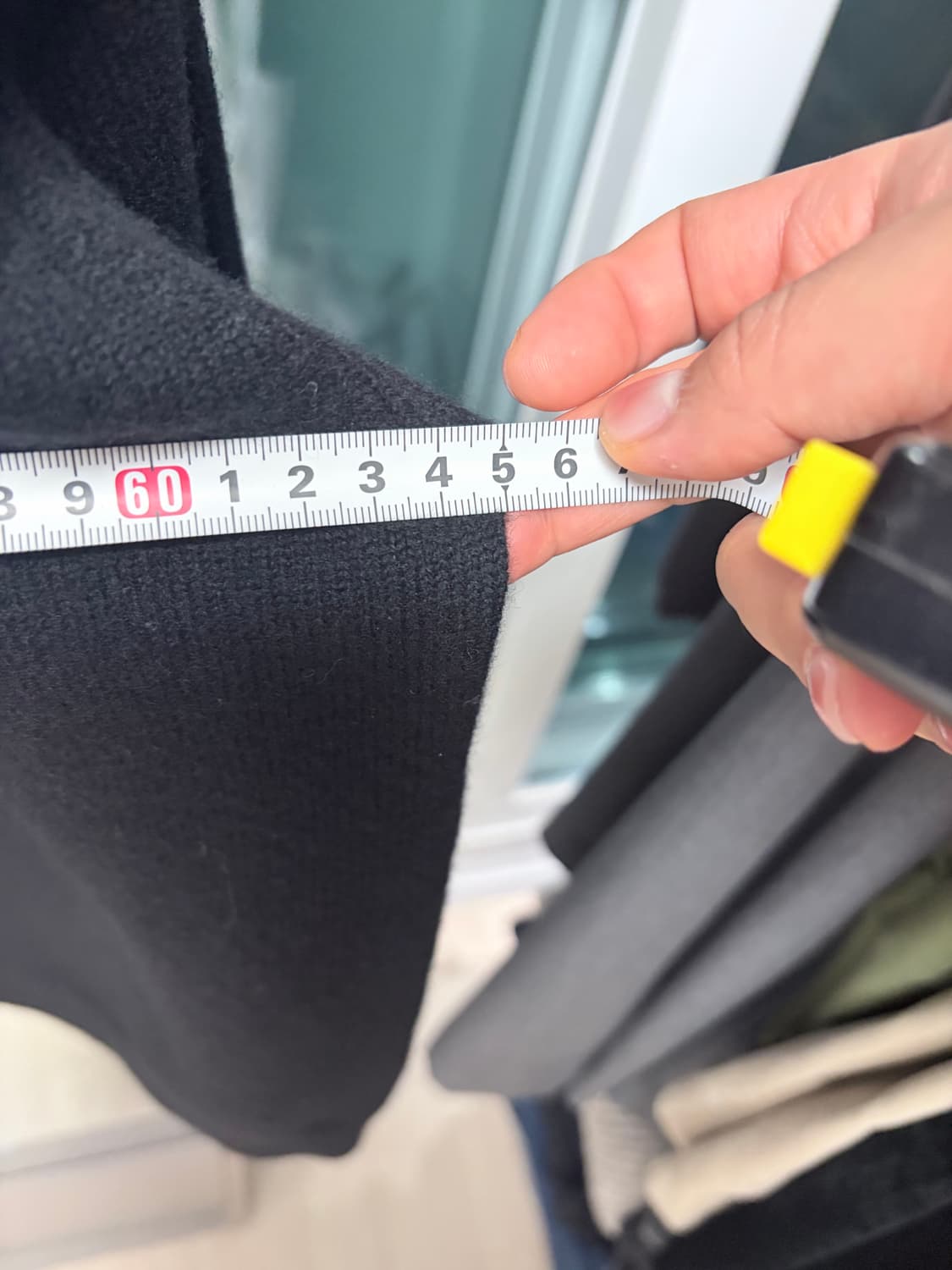 Yoko sakamoto 블랙 크루넥 니트 3사이즈 상품이미지4