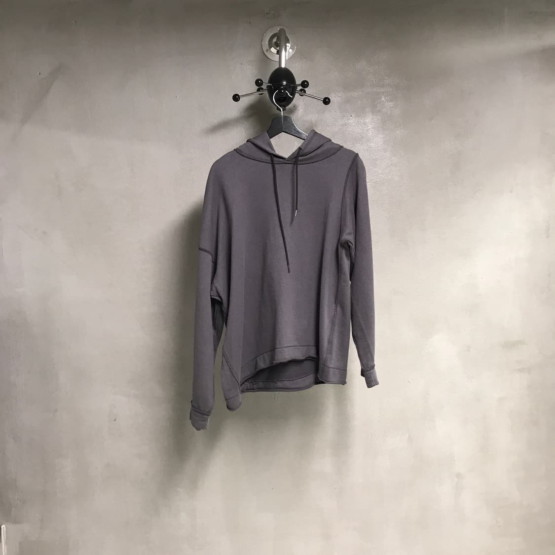 퍼버즈 언발란스 후드티 F 상품이미지1