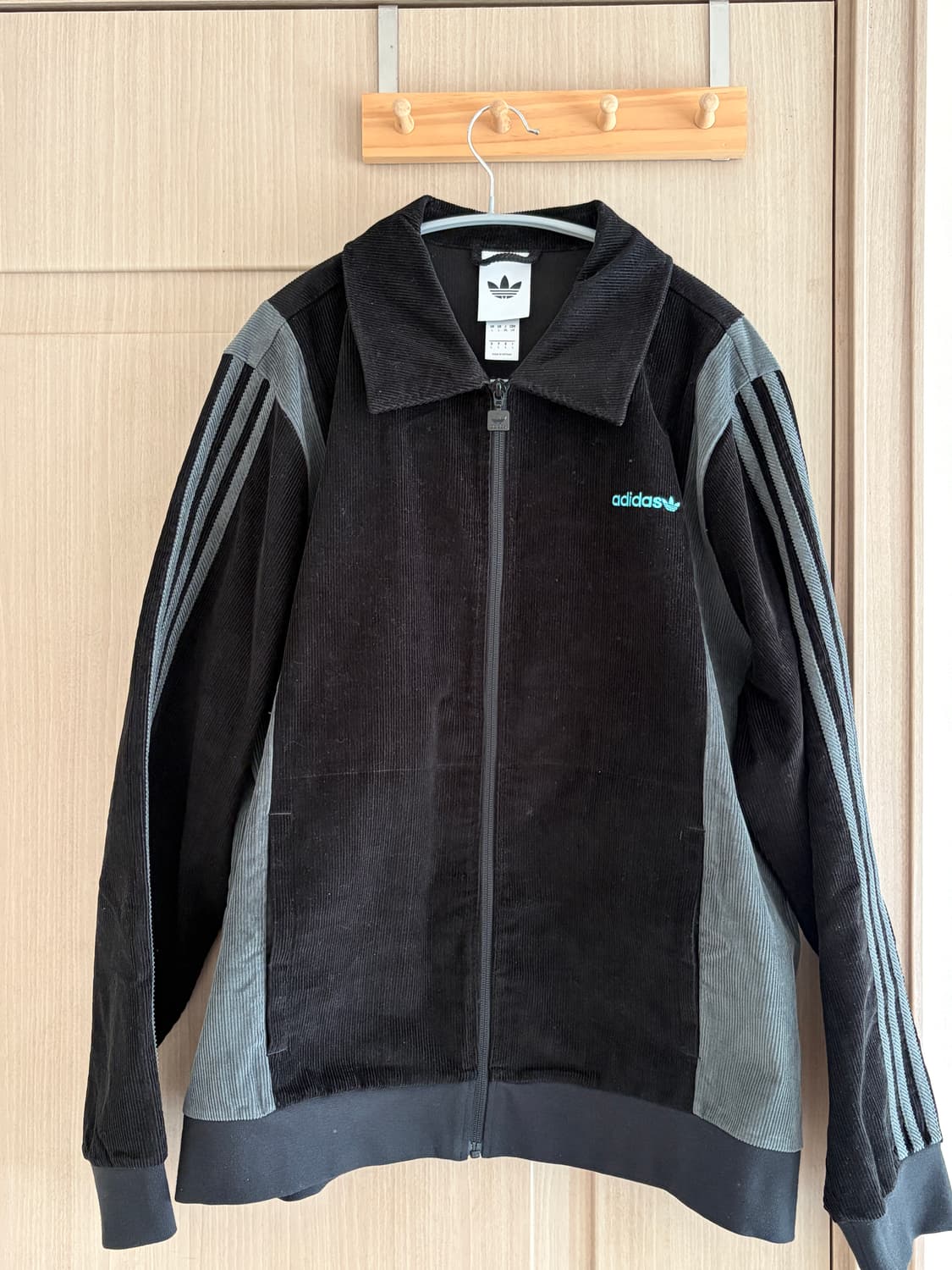 아디다스 프로 트랙탑 상품이미지2