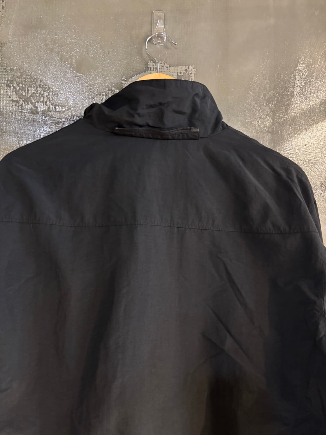 네파 블랙 바람막이 자켓 상품이미지6