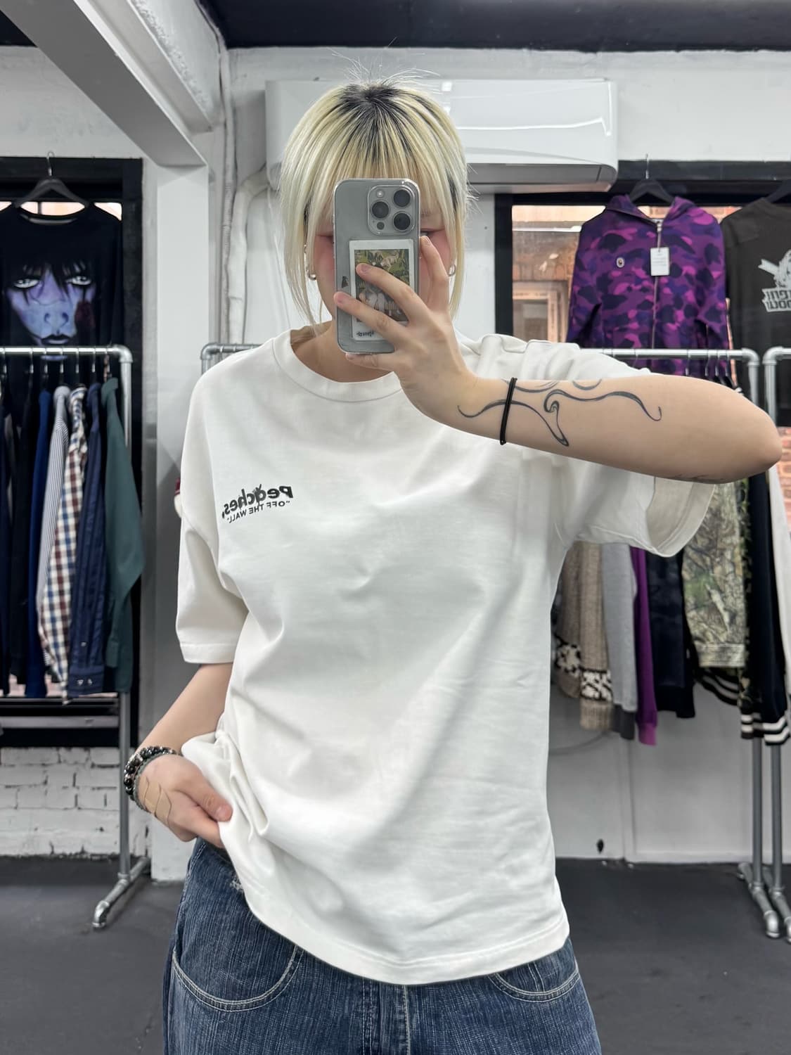 반스 피치스 레터링 반팔티 상품이미지2