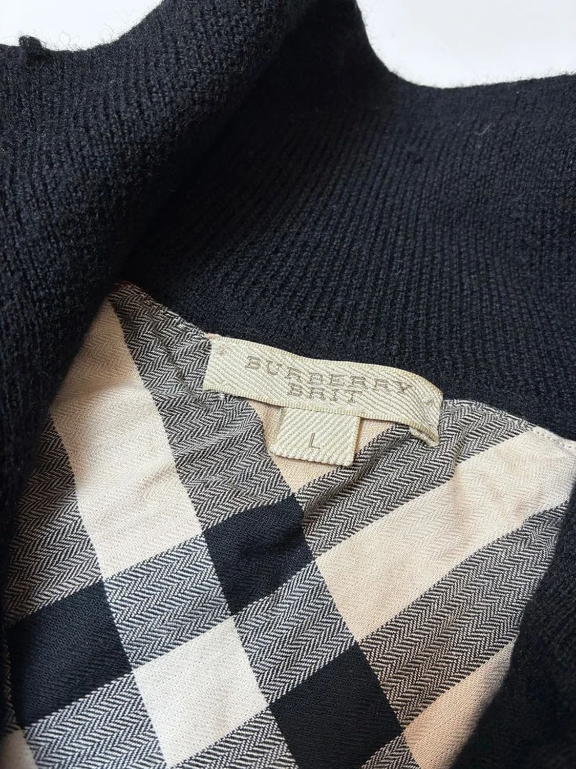 버버리 체크 트리밍 울 하프 지퍼 스웨터 PN8790 상품이미지6