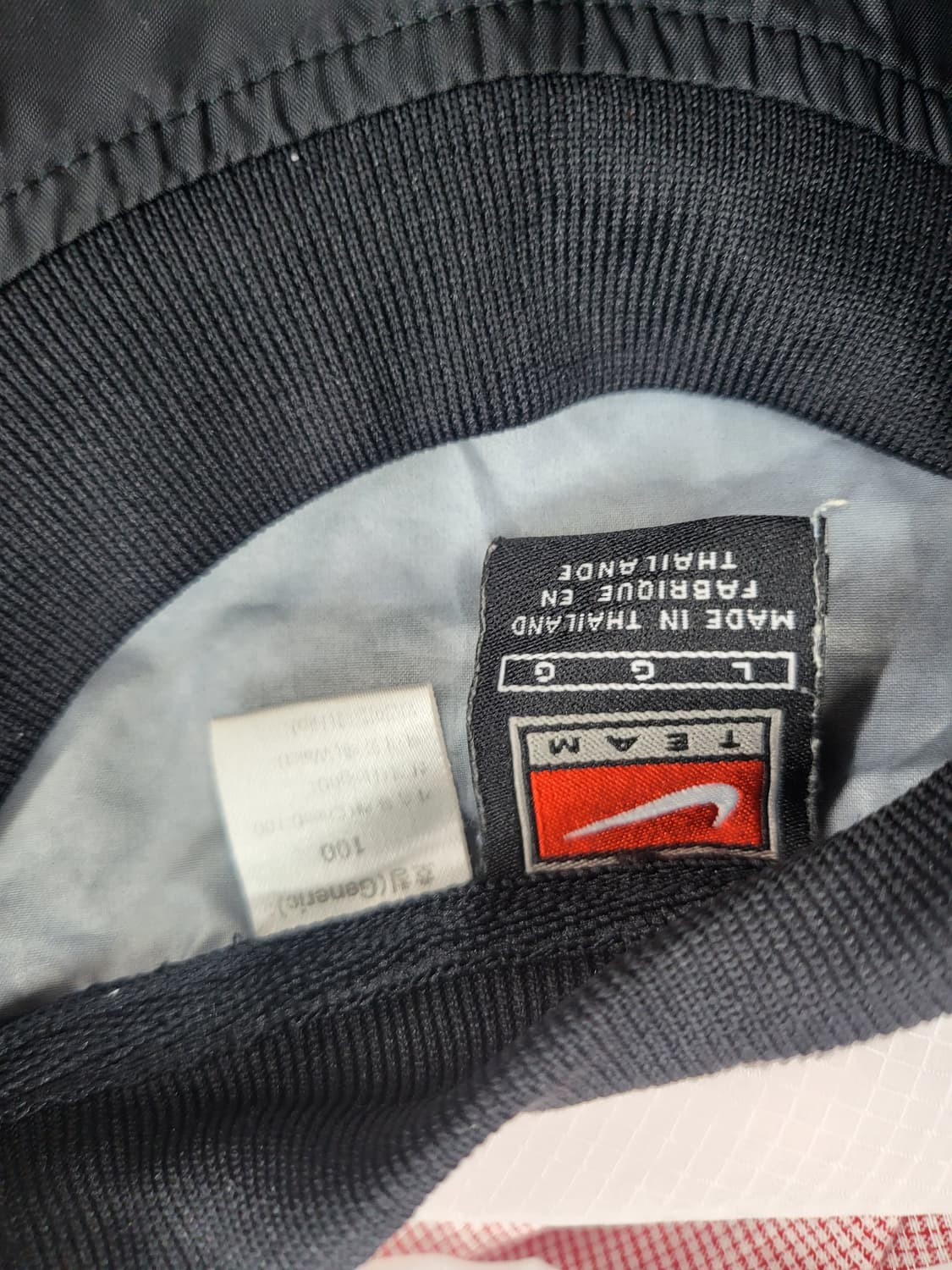 나이키 블랙 바람막이 풀오버 가슴60 기장75 상품이미지2