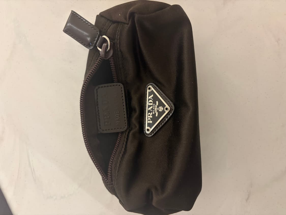 프라다 파우치 판매합니다 (개런티카드 0) 상품이미지3