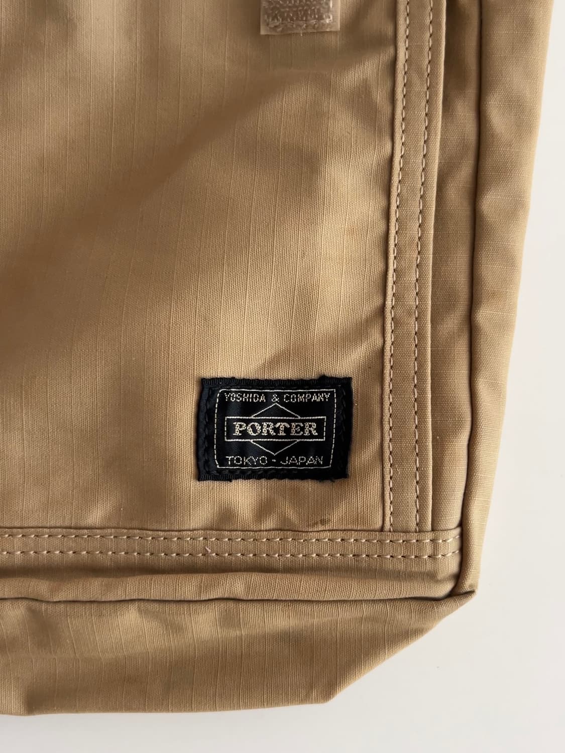 요시다포터 베이지 크로스백 상품이미지4