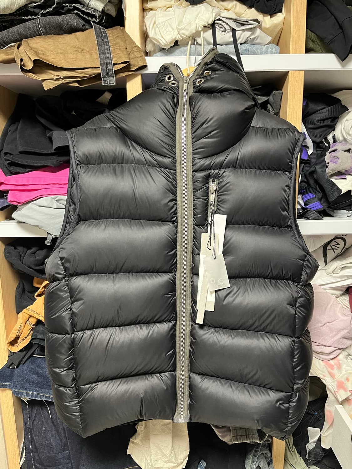 릭오웬스 22FW 김프 패딩 베스트 52 상품이미지1