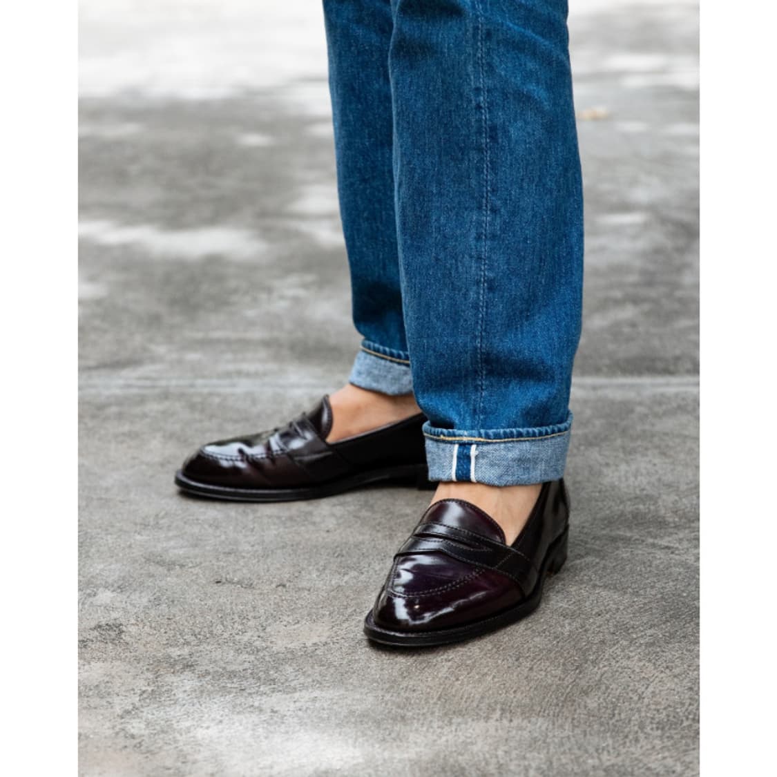 알든 684 8D(260사이즈) 버건디 코도반 풀스트랩 로퍼 상품이미지2