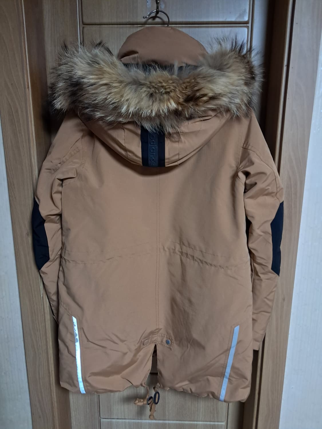 뉴발란스 여성 사파리 패딩 M 상품이미지2