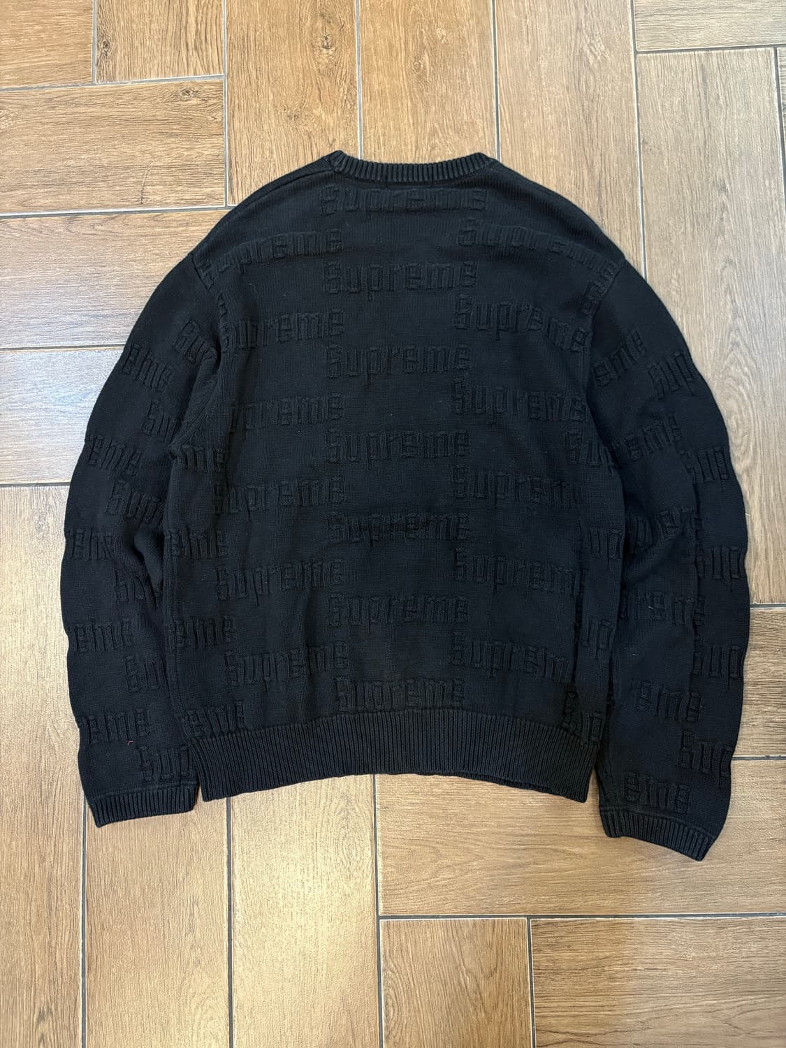 Supreme Raised Logo Sweater - 19Fw 상품이미지8
