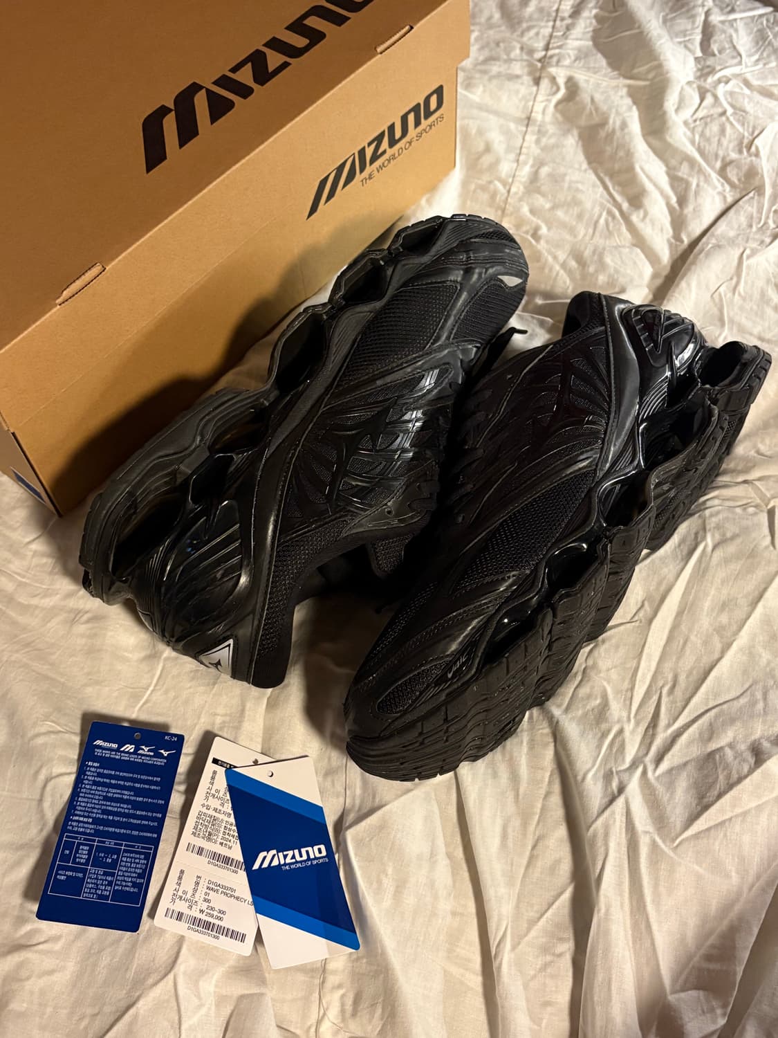 미즈노 웨이브 프로페시 LS 올블랙 300 상품이미지2