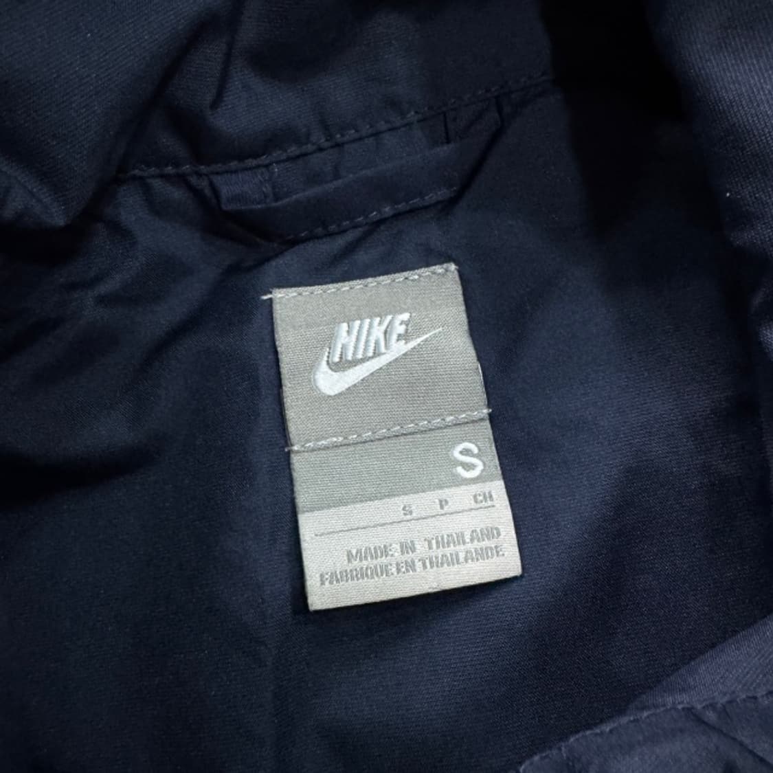 100 나이키 스우시 바람막이  상품이미지3