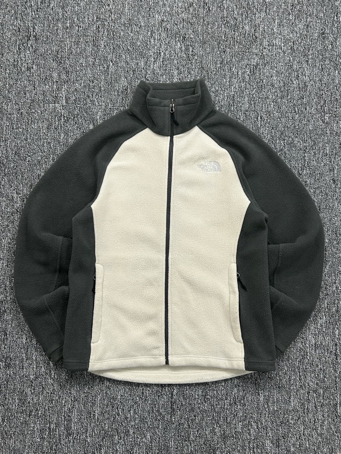 노스페이스 그레이 배색 집업 플리스 S  상품이미지3