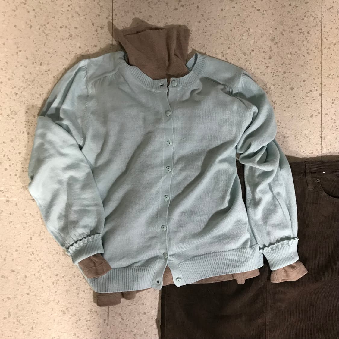 빈티지 가디건 레이어드룩 ¡ 가디건 목폴라 H라인스커트 상품이미지2