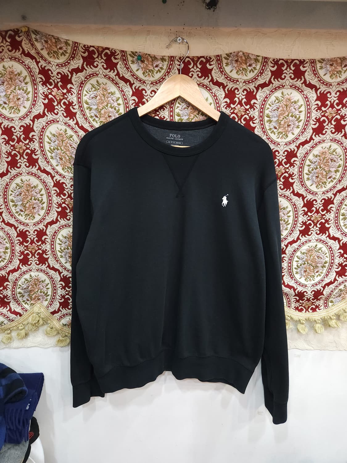 폴로 랄프로렌 블랙 맨투맨

 상품이미지2