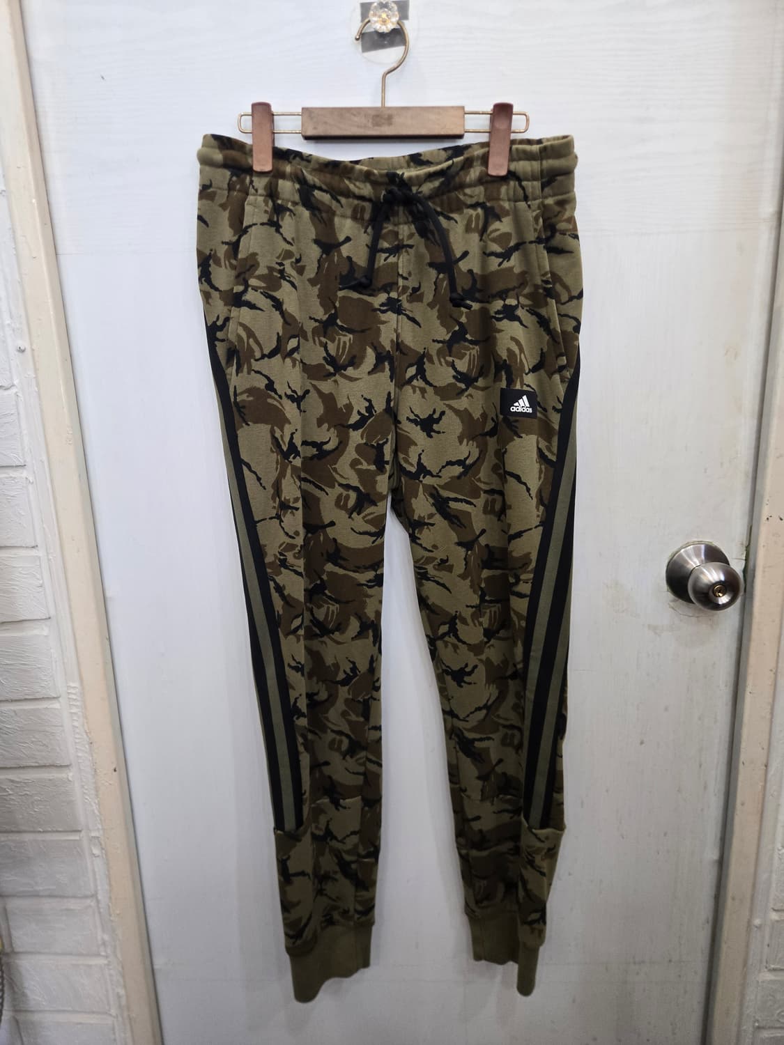 105,XL)) adiads 아디다스 카모 트레이닝복 바지! 상품이미지1