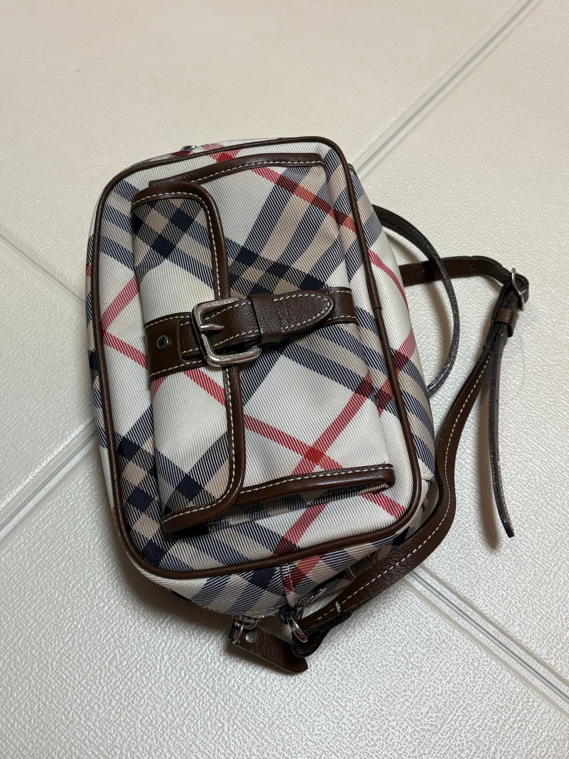 버버리 블루라벨 카메라백 숄더백 크로스백 상품이미지2