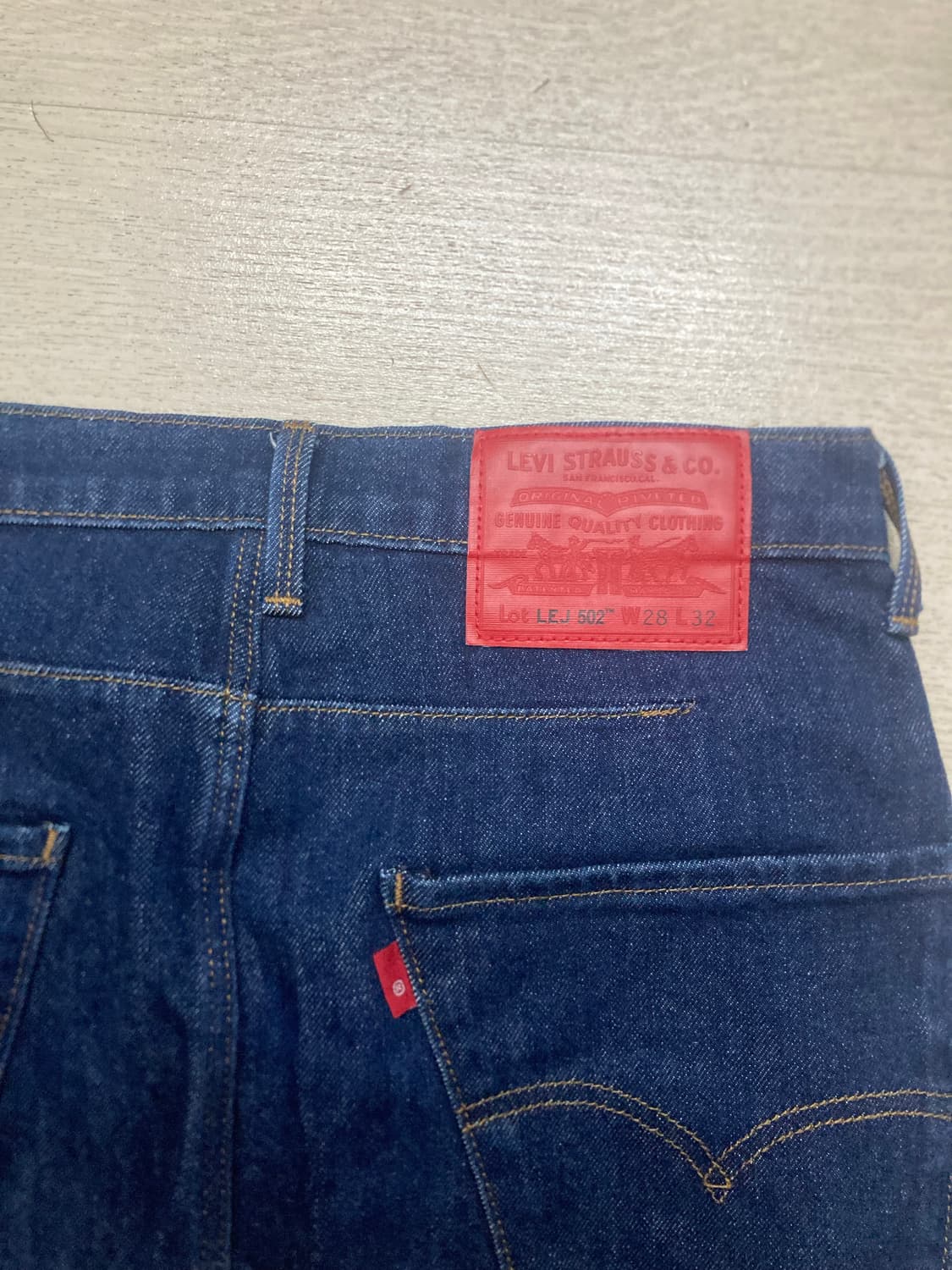 리바이스 502 상품이미지3