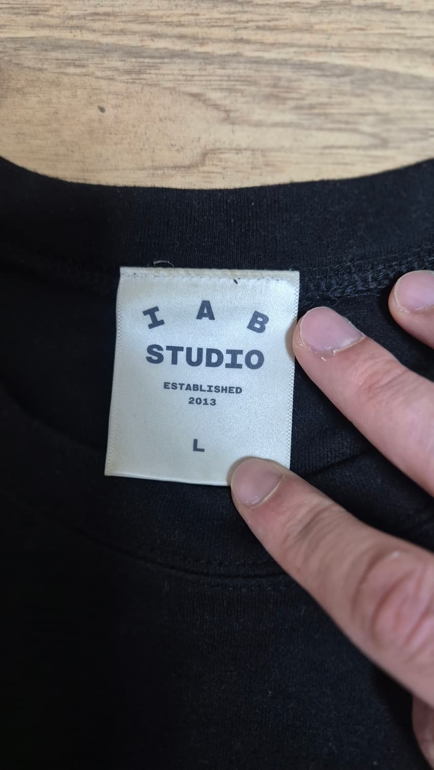 IAB STUDIO 10주년  반팔 티셔츠 블랙 L 상품이미지3