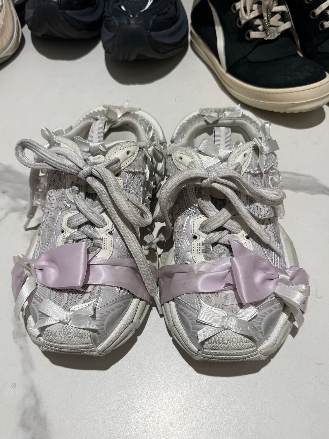 발렌시아가 3XL 리본 청키 뮬 상품이미지1