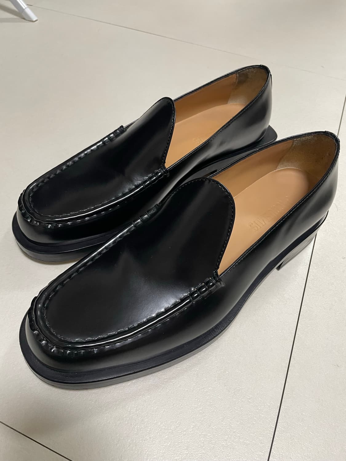 자크뮈스 25fw 로퍼 상품이미지5