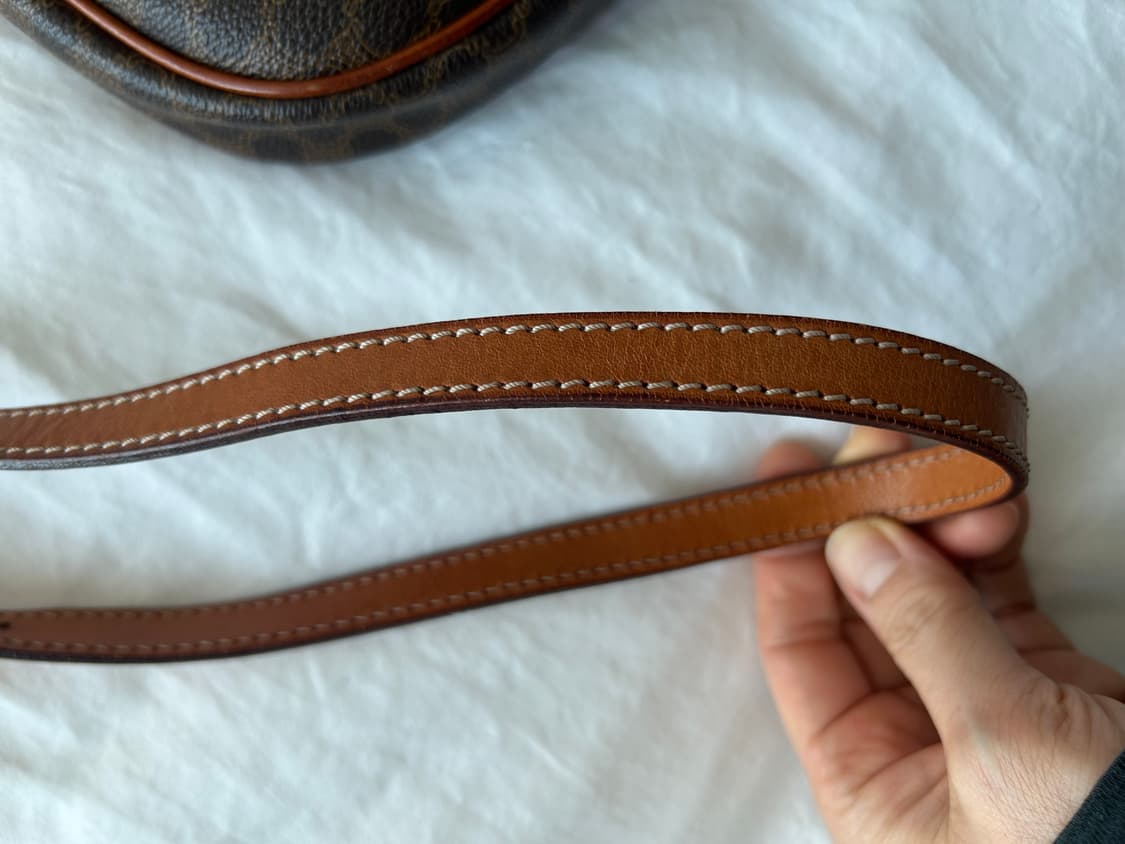 셀린느 마카담 크로스백 상품이미지9