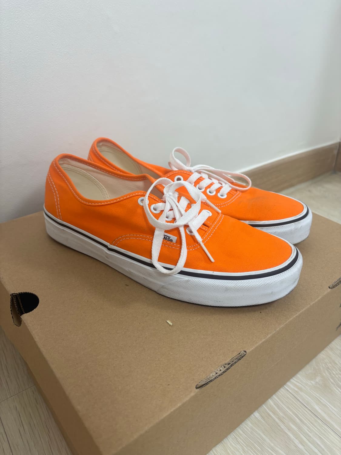 반스 어센틱 오렌지 260 상품이미지1