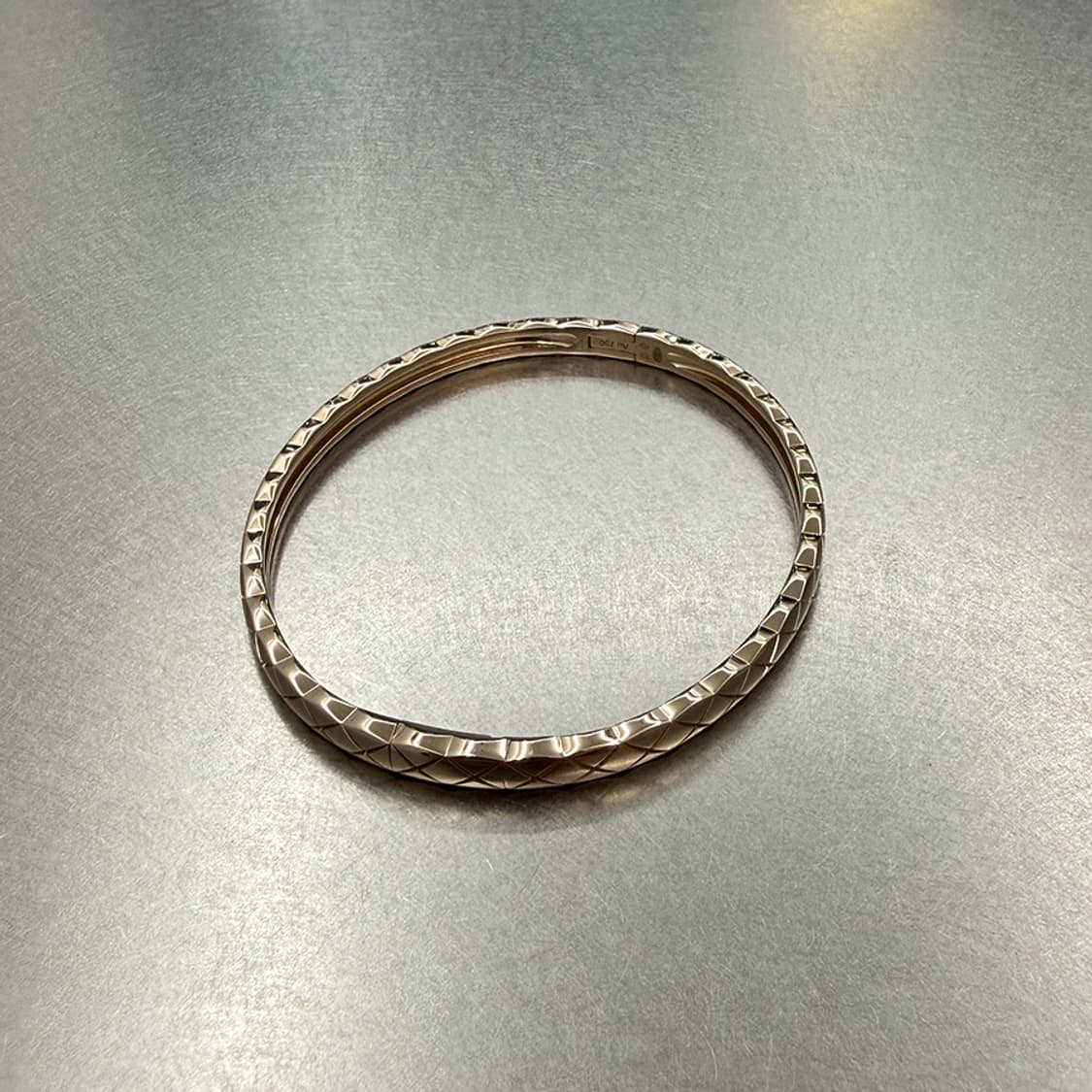 샤넬 코코크러쉬 브레이슬릿 퀼팅 팔찌 베이지 골드 J12324 상품이미지4