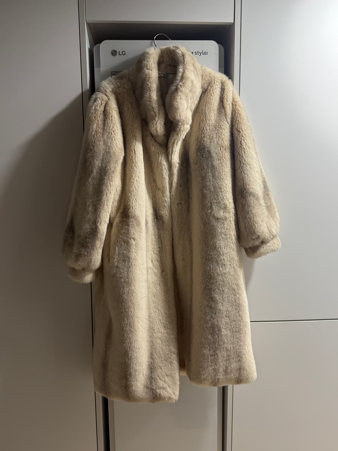 빈티지 페이크퍼 롱코트  상품이미지1