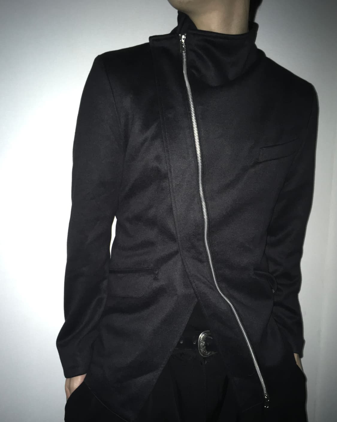 토네이도 마트 비대칭 스웨이드 자켓 상품이미지2