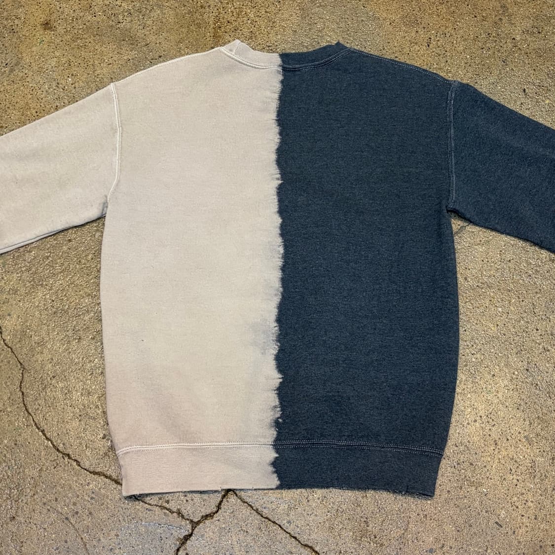 00s USA 미국 빈티지 하프 스컬 맨투맨 상품이미지6