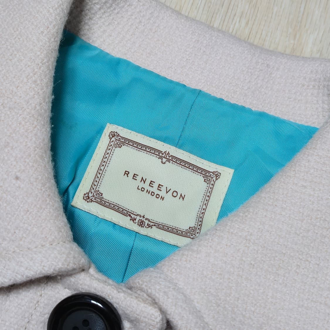 RENEEVON 울혼방 연베이지 크롭 자켓 상품이미지3