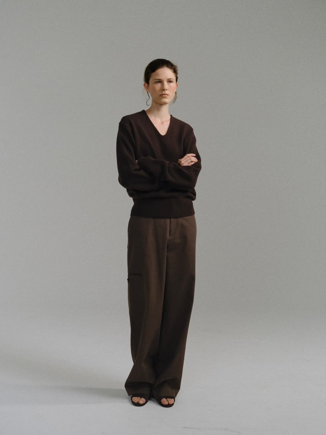 아우브아워 브이넥 니트 상품이미지3