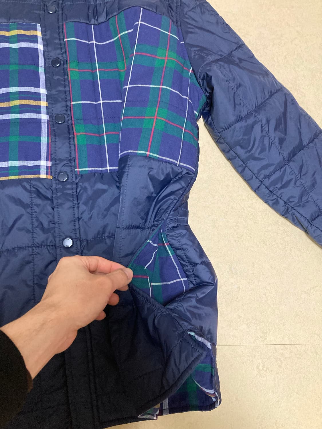 타미힐피거 퀼티드 셔츠자켓(M 중고) 상품이미지7