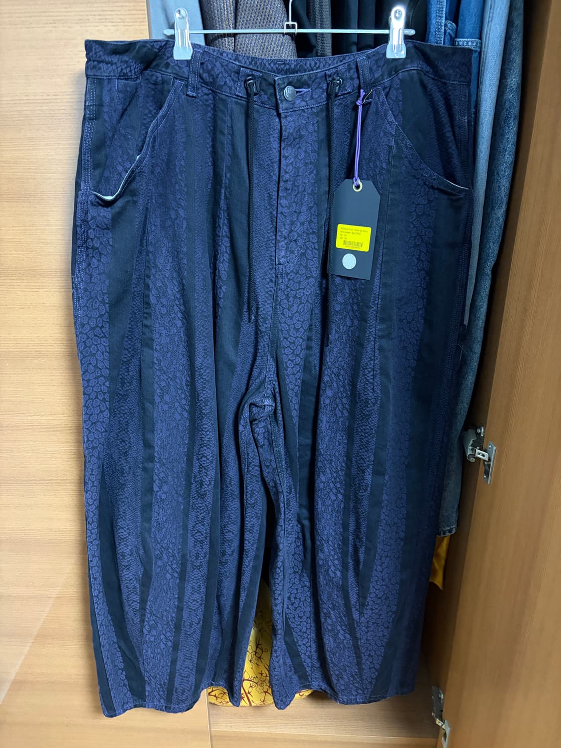 니들스 HD 자카드 팬츠 상품이미지2