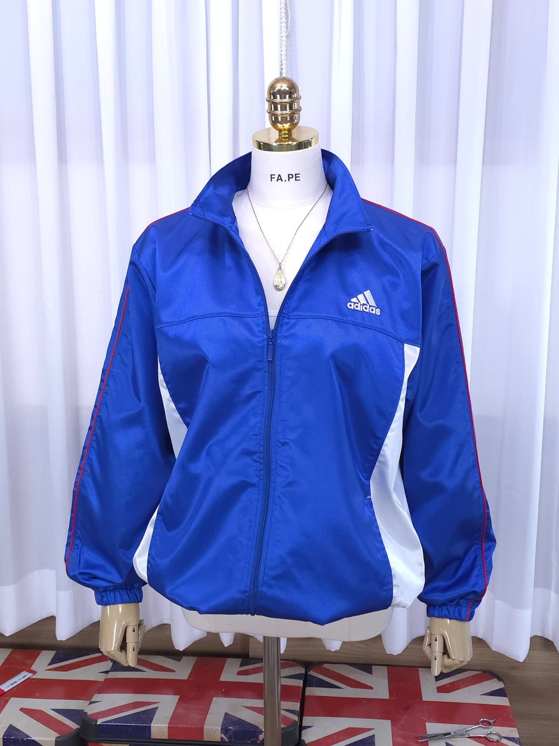 06's 아디다스 블루 화이트 배색 트랙탑 상품이미지1