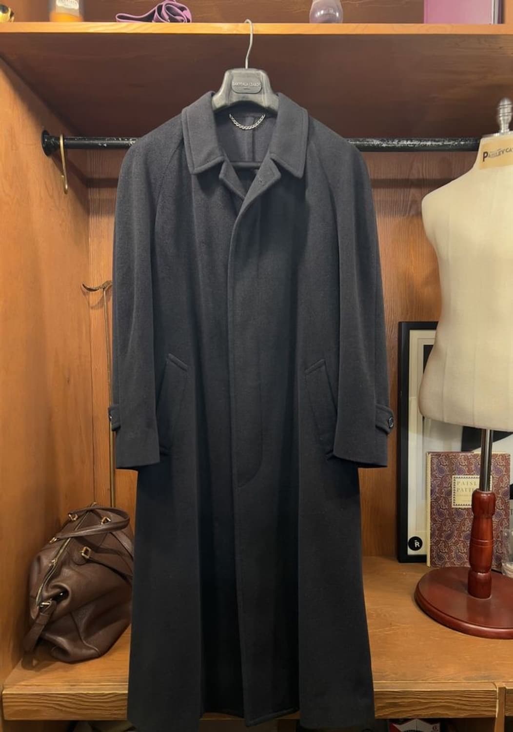 꼬르넬리아니 코트 상품이미지1