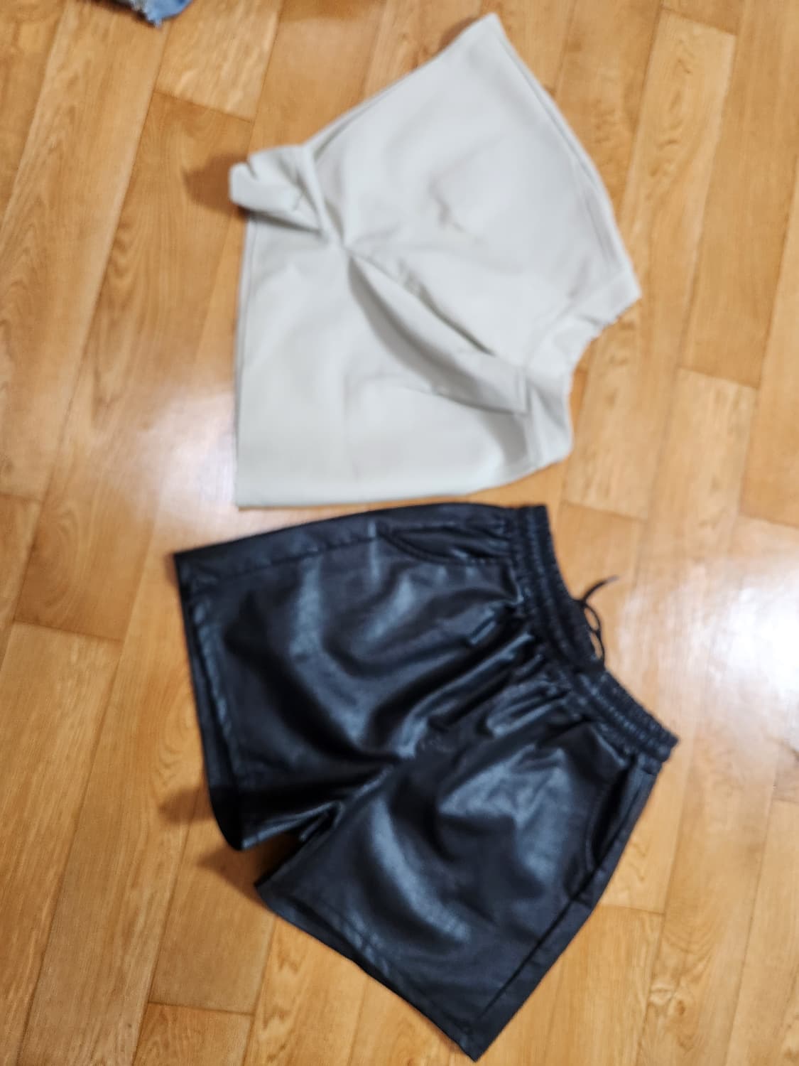 레더 반바지 블랙/아이보리 세트 F(44~55) 상품이미지1