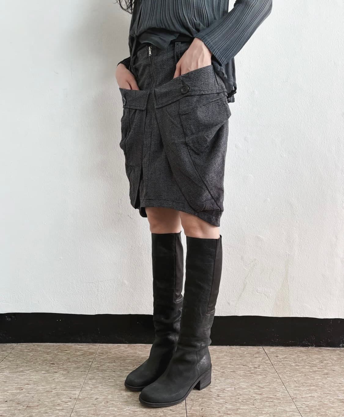 transit italy 트랜짓 프론트지퍼 미니스커트 상품이미지3