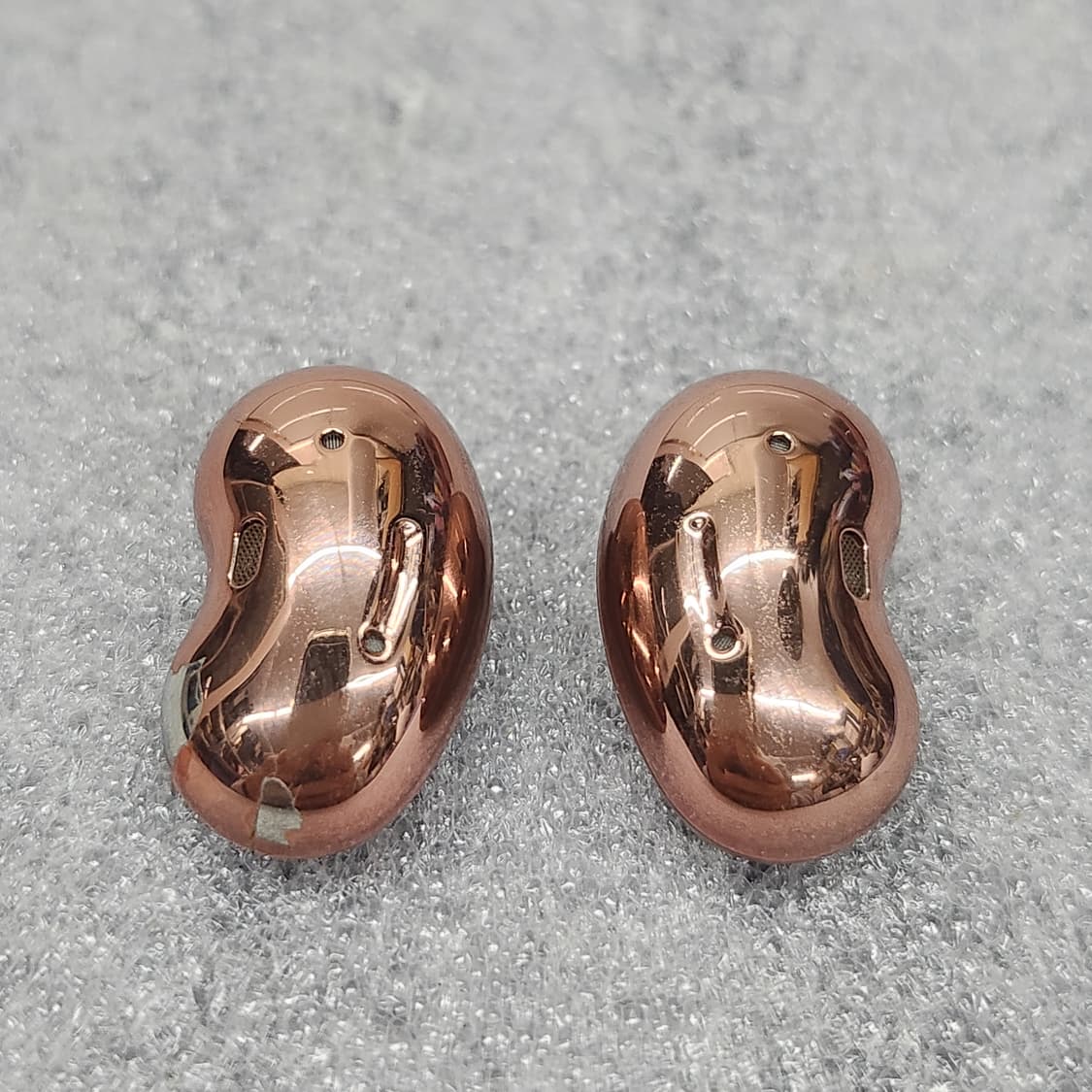 삼성 갤럭시 버즈 라이브 미스틱 브론즈 상품이미지4