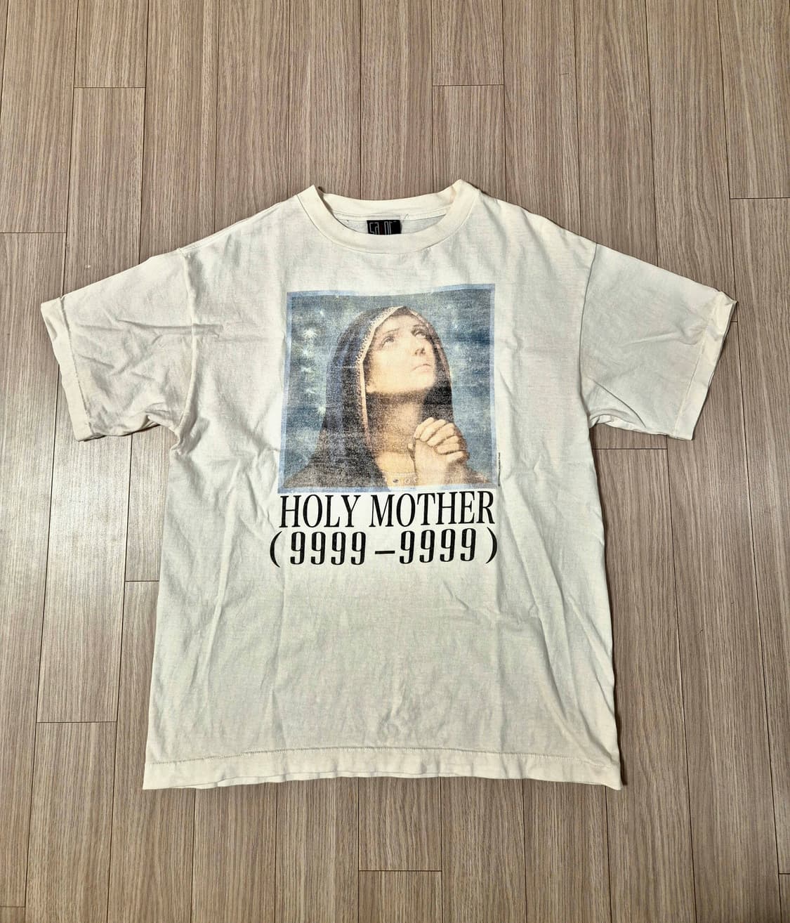세인트미카엘 티셔츠 HOLY MOTHER (M) 상품이미지1